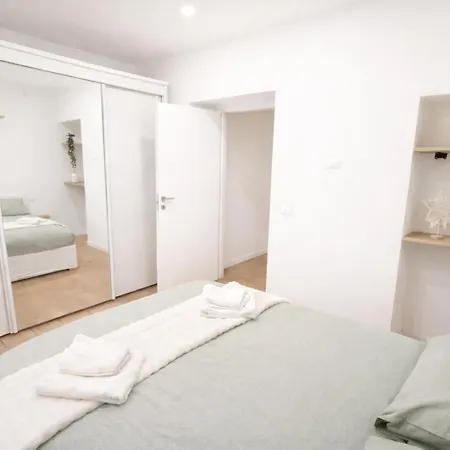 Apartment La Di Byron *