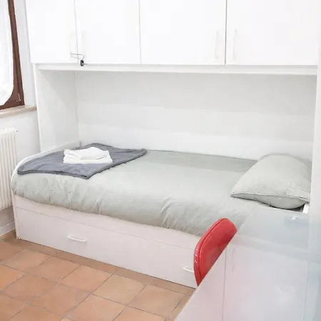 La Di Byron Apartment