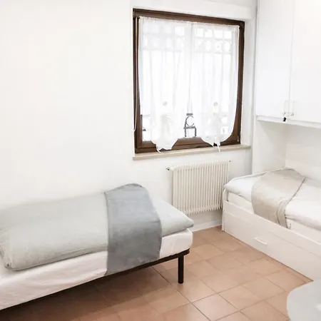 La Di Byron * Gorizia